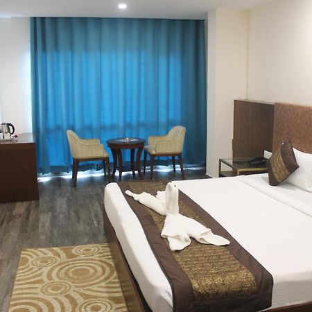 Hotel Sea N Sand - Berries Group Digha  Buitenkant foto