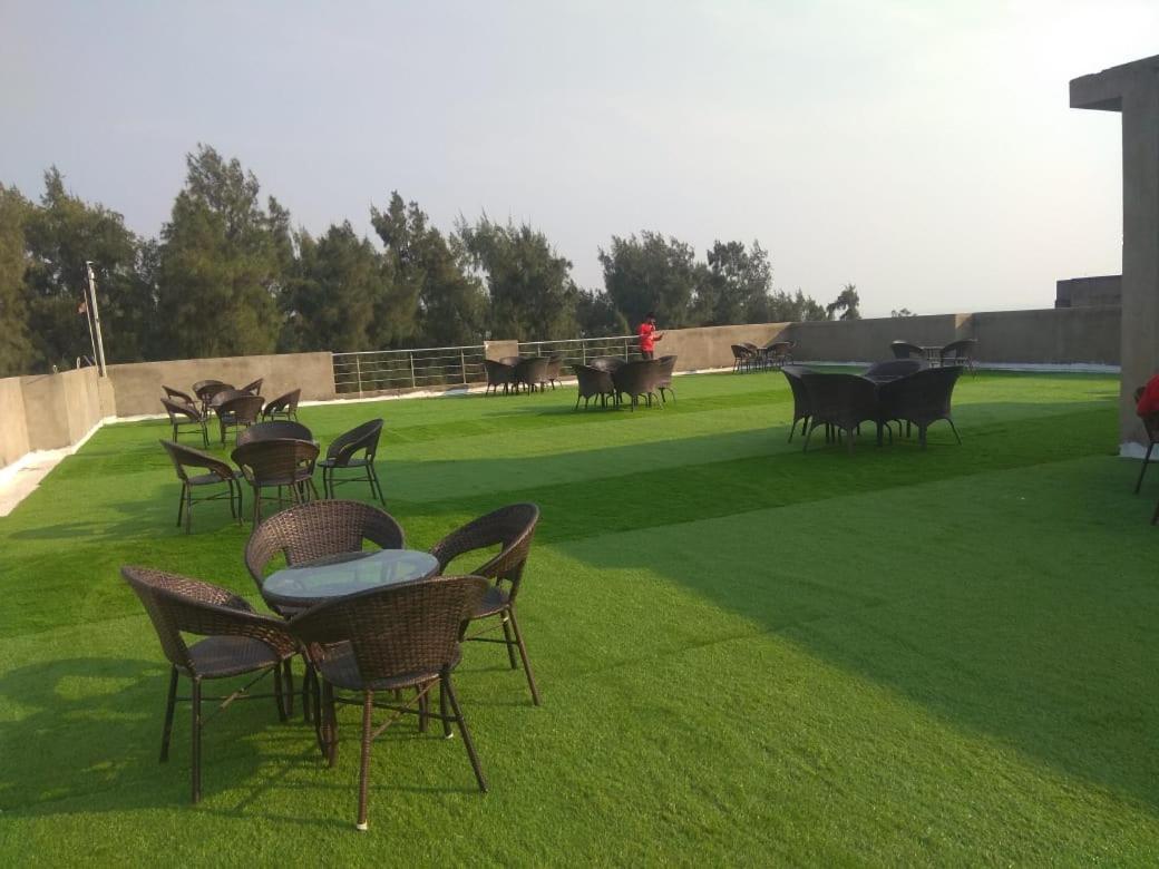 Hotel Sea N Sand - Berries Group Digha  Buitenkant foto