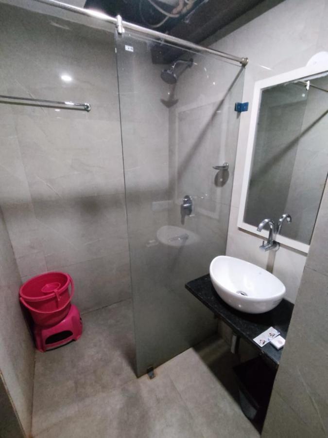 Hotel Sea N Sand - Berries Group Digha  Buitenkant foto